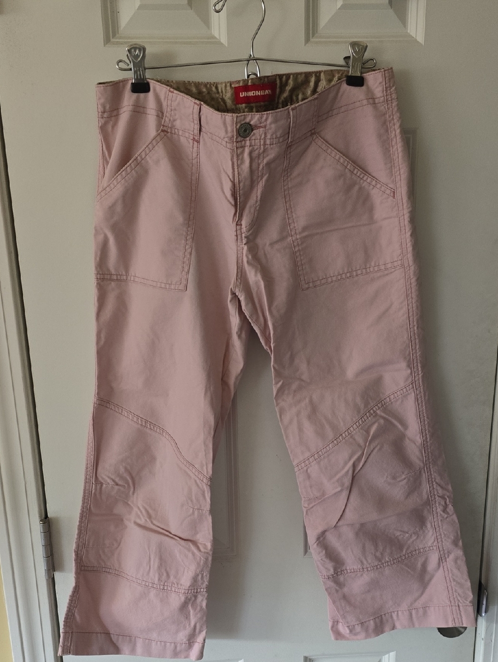 UNIONBAY Light Pink Capris- Size 7 (Junior)